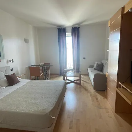 Garibaldi Citta' Apartment Trapani